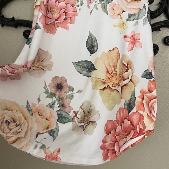 GAZE Top Sleeveless V-Neck Mock Turtleneck Floral Size Small - Picture 3 of 9